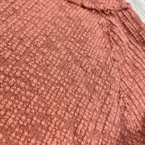 Two by Vince Camuto Boucle Texture Knit Button Front Cardigan - Picture 6 of 6